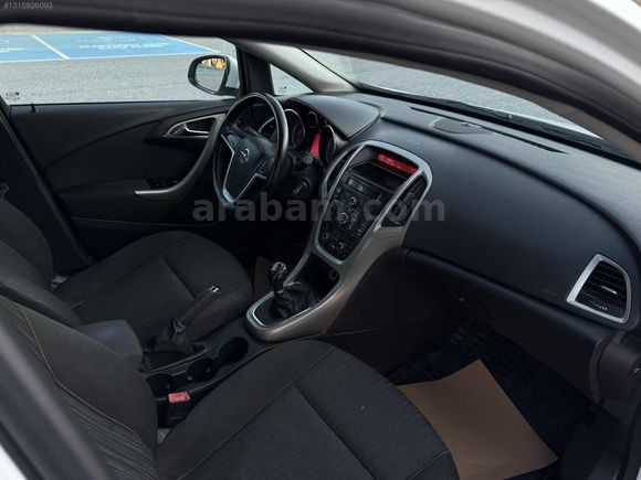 2012 MODEL OPEL ASTRA 1.6 EDİTİON BEYAZ