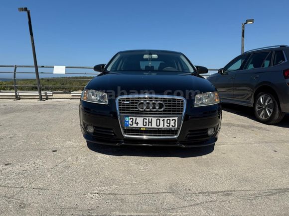 Sahibinden Audi A3 Sportback 1.6 FSI 2006 Model  302000 km Siyah