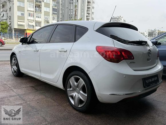 BNC GRUP AUTO OPEL ASTRA 1.6 EDİTİON 2013 MODEL