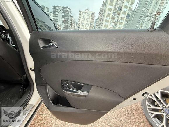 BNC GRUP AUTO OPEL ASTRA 1.6 EDİTİON 2013 MODEL