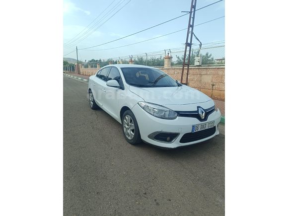 Sahibinden Renault Fluence 1.5 dCi Touch 2014 Model  235.000 km Beyaz