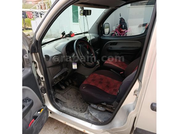 Sahibinden Fiat Doblo Combi 1.3 Multijet Active 2006 Model