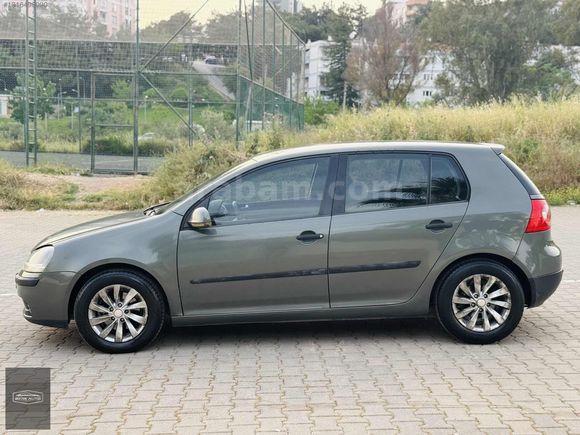 BERK AUTO'DAN-SATILIK 2004-GOLF OTOMATİK VİTES