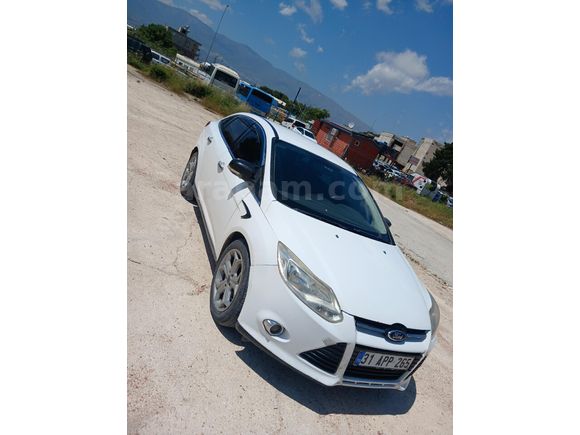 Galeriden Ford Focus 1.6 TDCi Trend 2013 Model Hatay