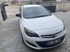 Sahibinden Opel Astra 1.6 Business 2015 Model  206.000 km Beyaz