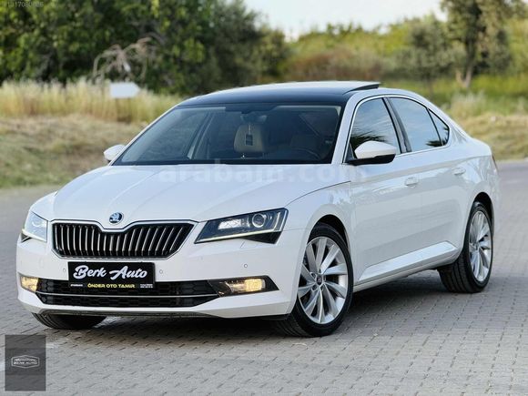 BERK AUTO'DAN-SATILIK-2018 MODEL-CAM TAVAN-SUPERB