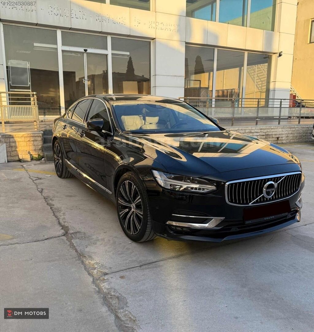Galeriden Volvo S90 2.0 D D5 Inscription 2018 Model İzmir 207.000 km Siyah 1