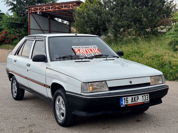 AKGÜN OTOMOTİVDEN 95 MDL 1.6 RAİNBOW LPG'Lİ ÇEKİ DEMİRLİ
