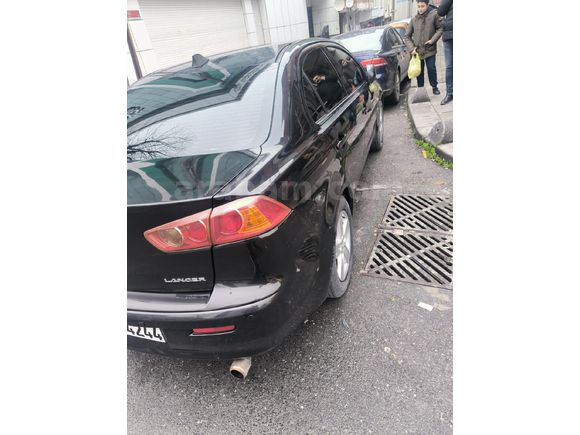 Sahibinden Mitsubishi Lancer 1.5 Inform 2009 Model