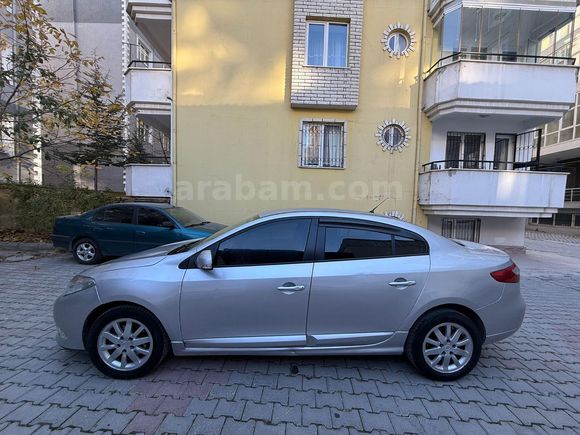 Acill!!!Sahibinden Tertemiz Fluence Aile Aracı