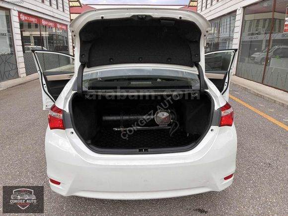 K.K 12 TAKSİT İMKANIYLA TOYOTA COROLLA ORİJİNAL DÜŞÜK KM LPG'Lİ