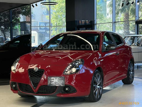 | UNIQ AUTO |2020 ALFA GIULIETTA OTOMATİK MAKYAJ NUBUK