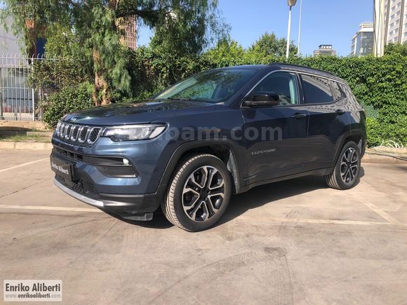 ENRİKO ALİBERTİ'den Jeep Compass 1.5 e-Hybrid Limited 4x2