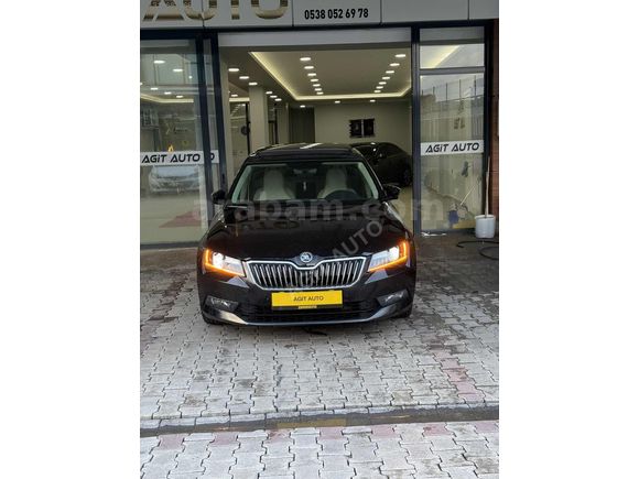 Temiz cam tavanli servis bakımlı