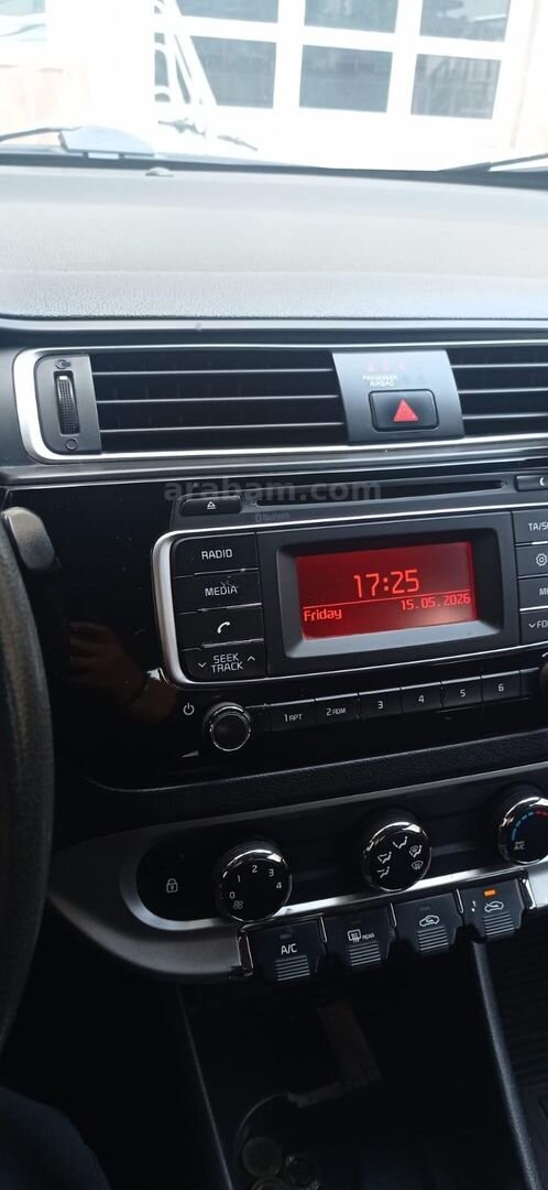 Sahibinden Kia Rio 1.4 CRDi Comfort 2016 Model Konya 207.000 km Beyaz 3