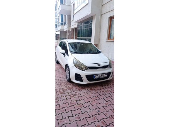 Sahibinden Kia Rio 1.4 CRDi Comfort 2016 Model Konya 200.000 km Beyaz