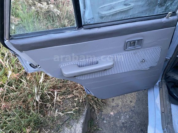 Sahibinden Kia Pride 1.3 2000 Model  220.000 km Gri