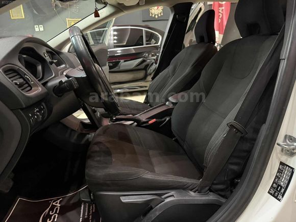 2014 DİZEL OTOMATİK VOLVO V40