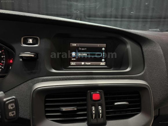 2014 DİZEL OTOMATİK VOLVO V40