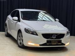 2014 DİZEL OTOMATİK VOLVO V40