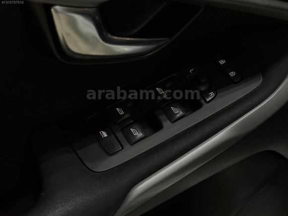 2014 DİZEL OTOMATİK VOLVO V40