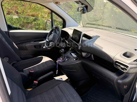 OPEL COMBO - KOLTUKLU - CAMLI - EDİTİON