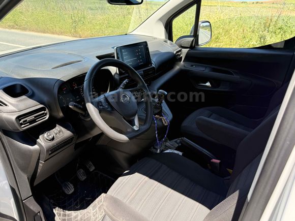 OPEL COMBO - KOLTUKLU - CAMLI - EDİTİON