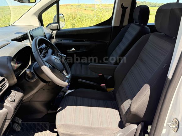 OPEL COMBO - KOLTUKLU - CAMLI - EDİTİON