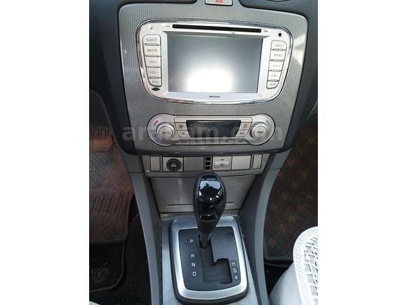 SATILIK 2009 MODEL ÖZEL SERİ FORD ORİJİNAL TEMİZ SORUNSUZ