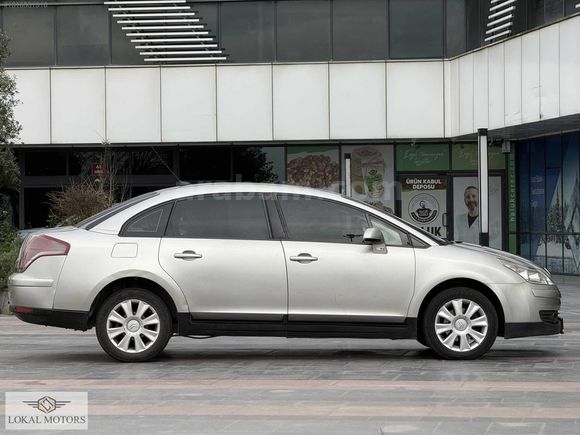 2009 MODEL CİTROEN C4 TEMİZ BAKIMLI 273.000 KM'DE