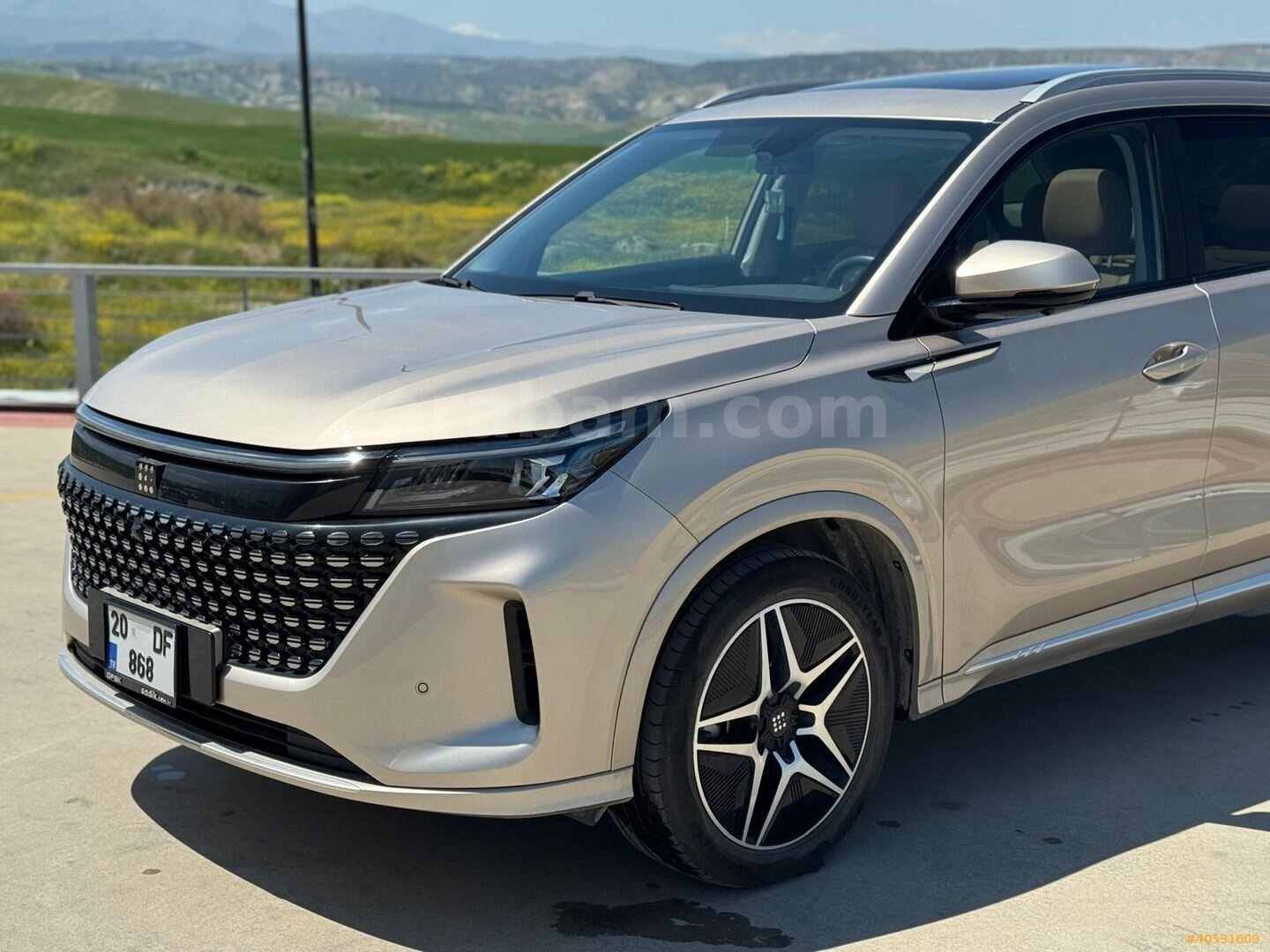 Galeriden DFSK E5 1.5 Elegance 2024 Model Denizli 26.000 km Şampanya 6