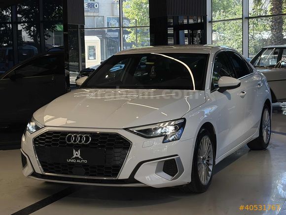 | UNIQ AUTO | 2022 AUDİ A3 ADVANCED 35TFSI CARPLAY LEDFAR