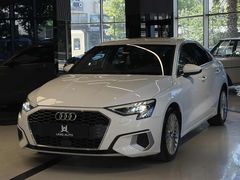 | UNIQ AUTO | 2022 AUDİ A3 ADVANCED 35TFSI CARPLAY LEDFAR
