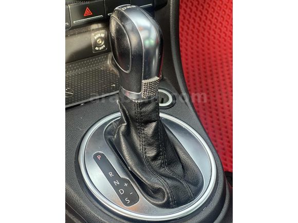 SATİOO'DAN 2012 CAM TAVANLI OTOMATİK BEETLE 250 BİN PEŞİNLE