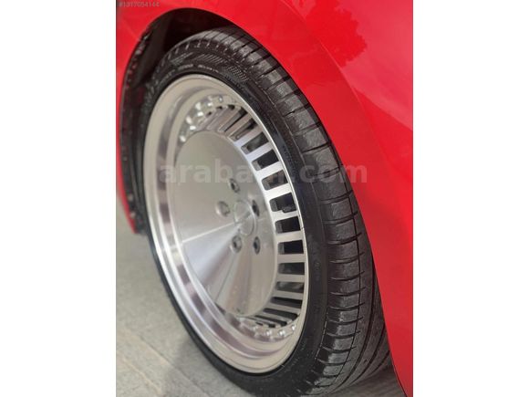 SATİOO'DAN 2012 CAM TAVANLI OTOMATİK BEETLE 250 BİN PEŞİNLE