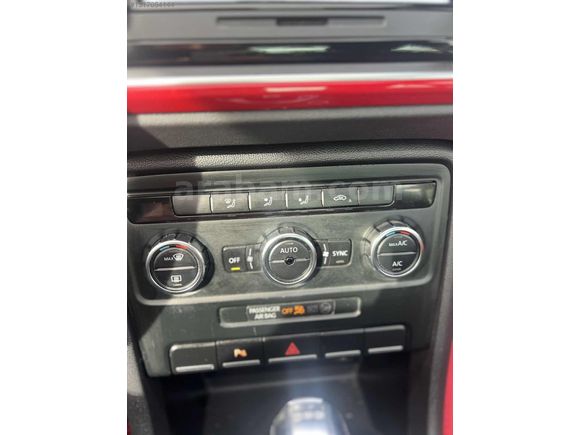 SATİOO'DAN 2012 CAM TAVANLI OTOMATİK BEETLE 250 BİN PEŞİNLE