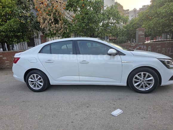 Sahibinden Renault Megane 1.5 dCi Touch 2020 Model