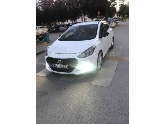 Sahibinden Hyundai i30 1.6 CRDi Style 2015 Model 