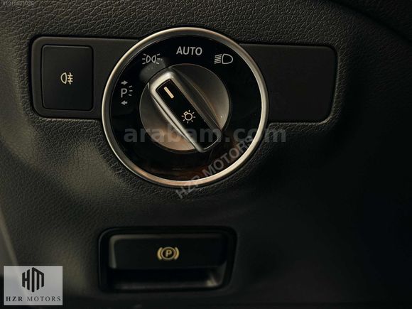 HZR MOTORS 2018 HATASIZ CLA 180d AMG CAM TAVAN G.GÖRÜŞ XENON