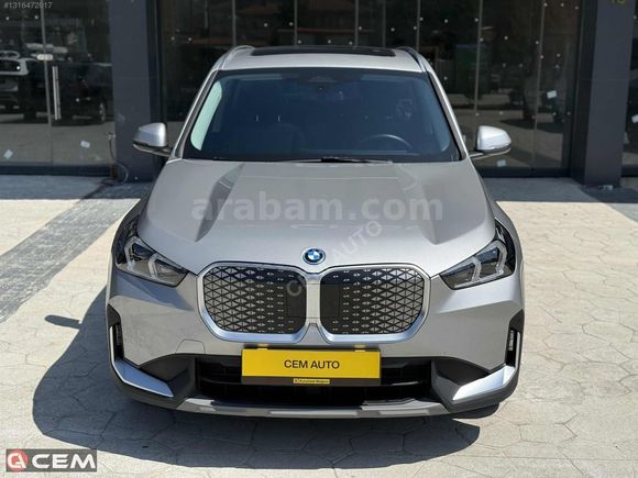 CEM AUTO'DAN 2024 MODEL BMW İX1 eDRİVE20 XLİNE CAM TAVAN