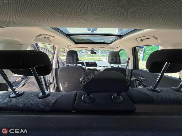 CEM AUTO'DAN 2024 MODEL BMW İX1 eDRİVE20 XLİNE CAM TAVAN