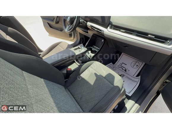 CEM AUTO'DAN 2024 MODEL BMW İX1 eDRİVE20 XLİNE CAM TAVAN