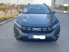 İLK SAHİBİNDEN HATASIZ BOYASIZ ÇİZİKSİZ LEKESİZ OTOMATİK VİTES 2025 MODEL DACIA SANDERO STEPWAY