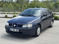 2001 SEAT CORDOBA 295.000KM