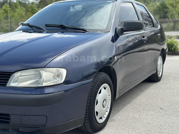 2001 SEAT CORDOBA 295.000KM