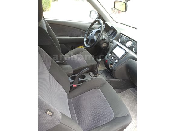 Sahibinden Mitsubishi Outlander 2.0 Sport 2004 Model