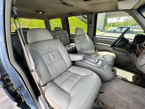 Tahoe 5.7 V8 AWD LS Otomatik