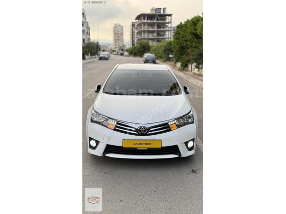AK MOTORS'DAN 2014 TOYOTA CORALLA OTOMATİK
