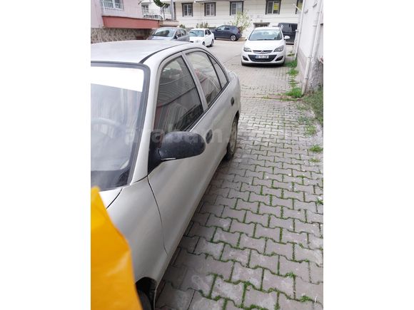 Sahibinden Hyundai Accent 1.3 LS 1997 Model