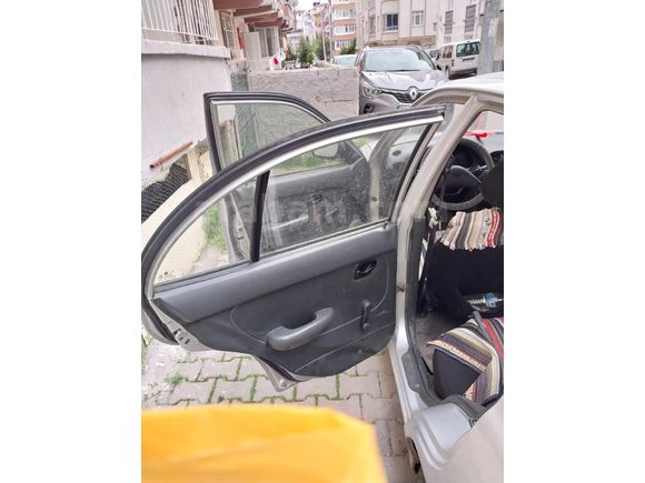 Sahibinden Hyundai Accent 1.3 LS 1997 Model